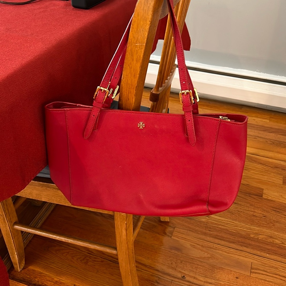 Tory Burch red Triple compartment tote.Very roomy. Big zipped middle compartment